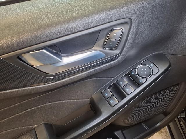 Certified 2025 Ford Escape ST-Line image 19