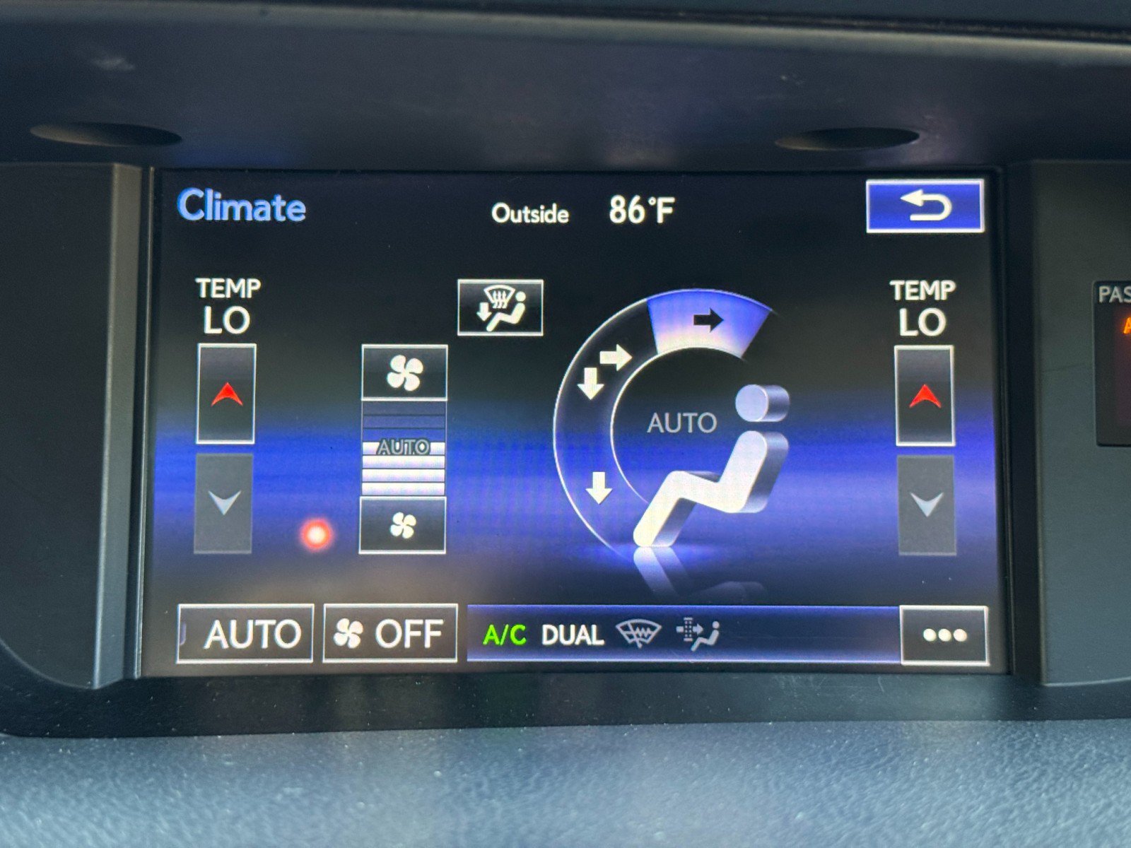Used 2016 Lexus ES 350 w/ Luxury Package w/Wood Trim FWD image 26