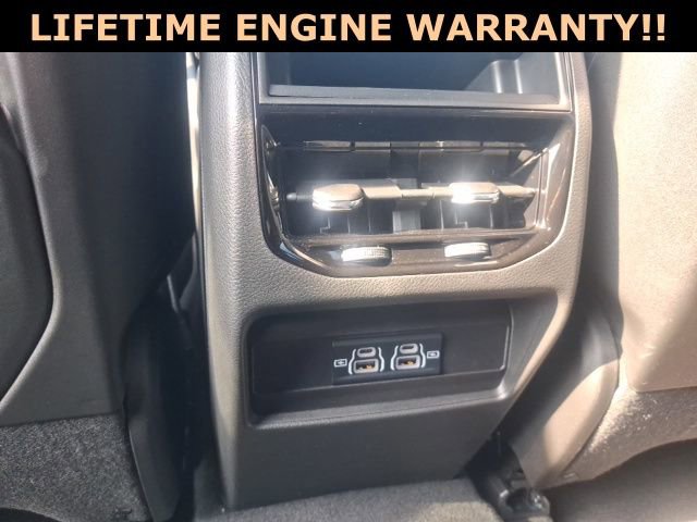 New 2025 Jeep Grand Cherokee Laredo X w/ Trailer Tow Package image 19