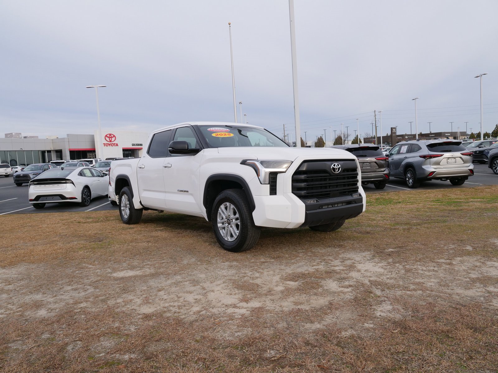 Used 2025 Toyota Tundra SR5 image 10