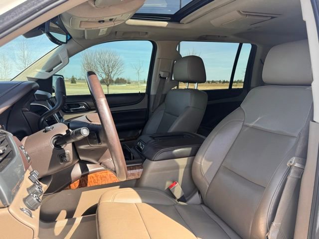 Used 2015 Chevrolet Suburban LTZ AWD/4WD image 6