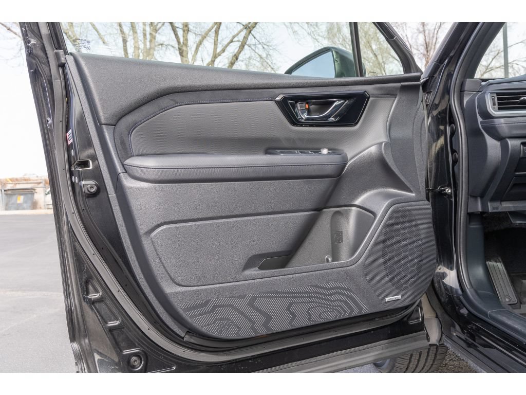 Used 2025 Subaru Forester Limited AWD/4WD image 18