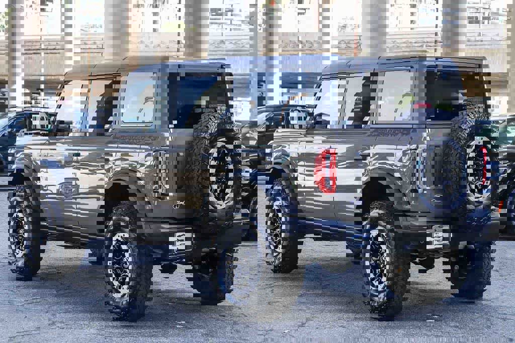 New 2026 Ford Bronco Badlands image 6