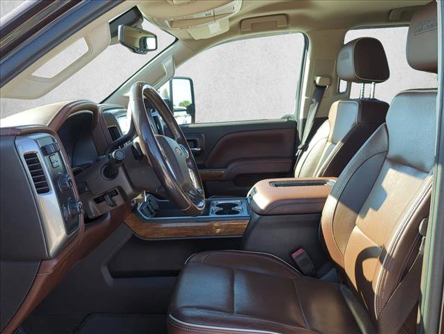 Used 2018 Chevrolet Silverado 2500 High Country w/ Duramax Plus Package image 11