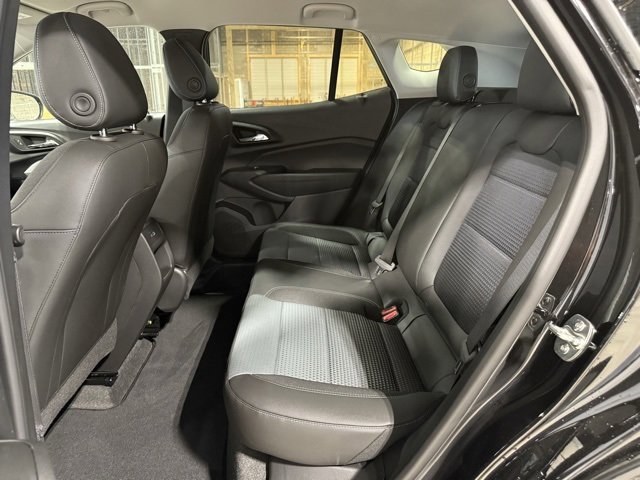 New 2025 Chevrolet Trax LT w/ Driver Confidence Package image 24