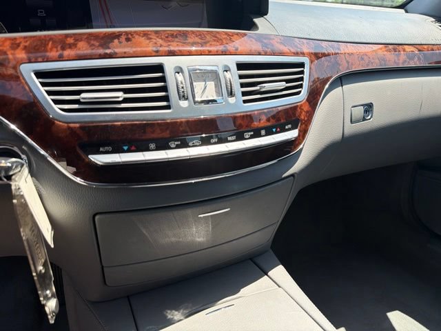 Used 2009 Mercedes-Benz S 550 image 19