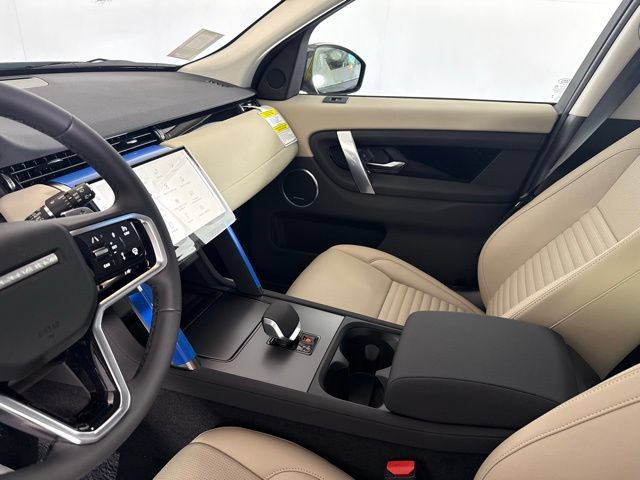 Certified 2025 Land Rover Discovery Sport S AWD/4WD image 38