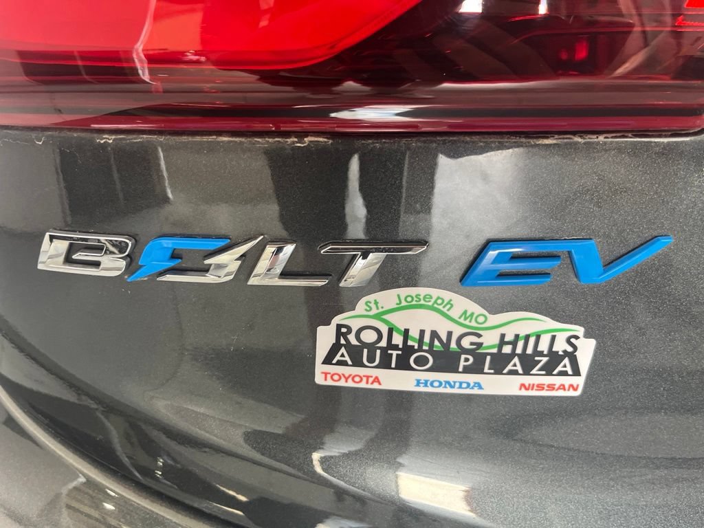 Used 2020 Chevrolet Bolt LT FWD image 43