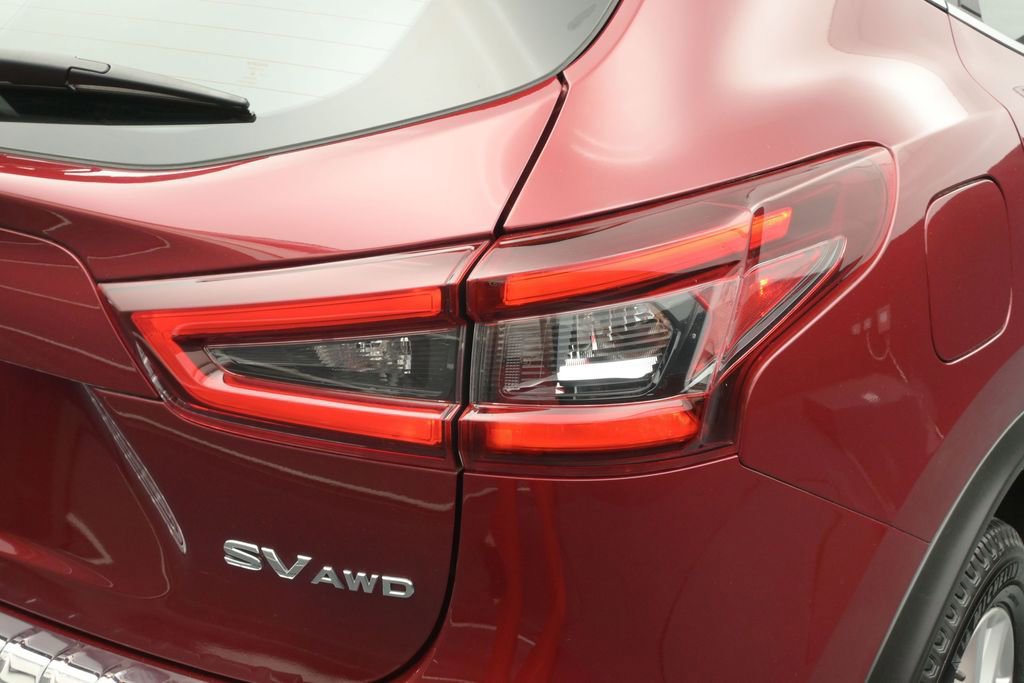 Certified 2022 Nissan Rogue Sport SV AWD/4WD image 11