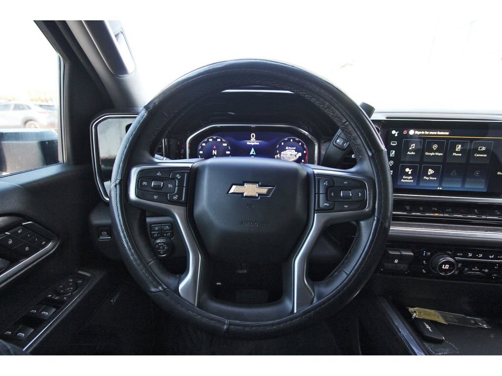 Used 2024 Chevrolet Silverado 2500 LTZ w/ LTZ Texas Edition image 9