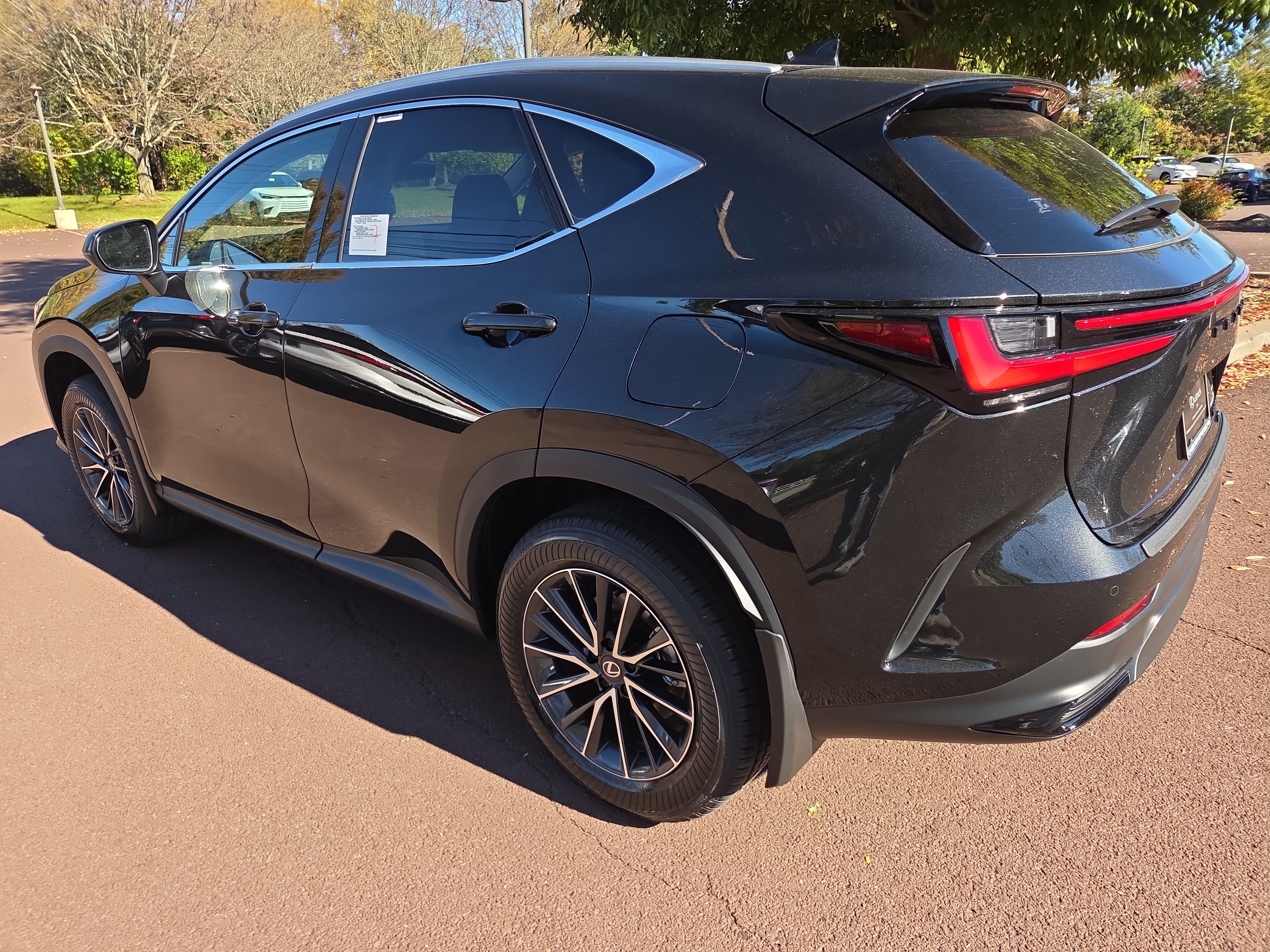 New 2026 Lexus NX 350 AWD w/ Accessory Package (2T) image 4