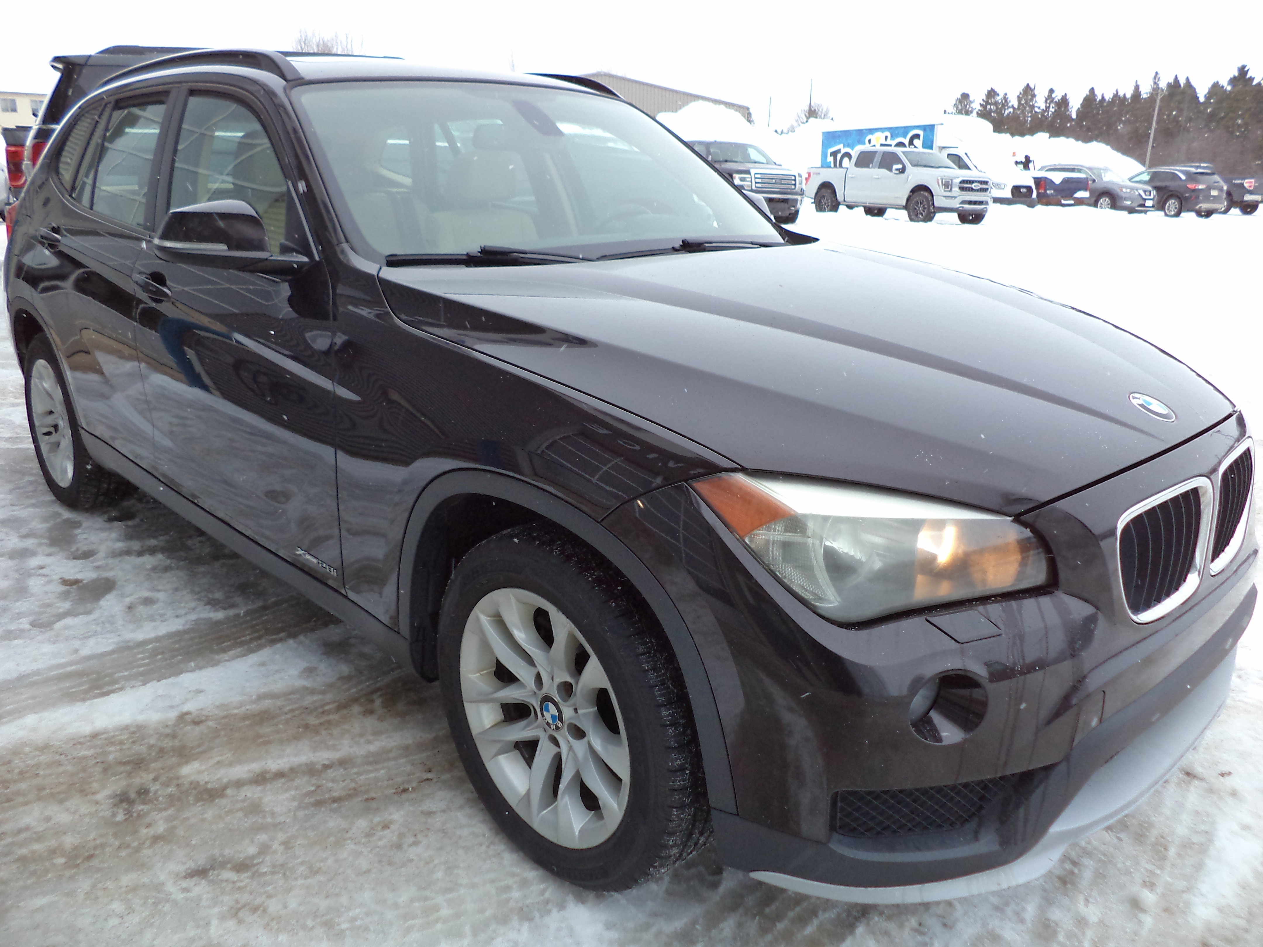 Used 2015 BMW X1 xDrive28i image 9