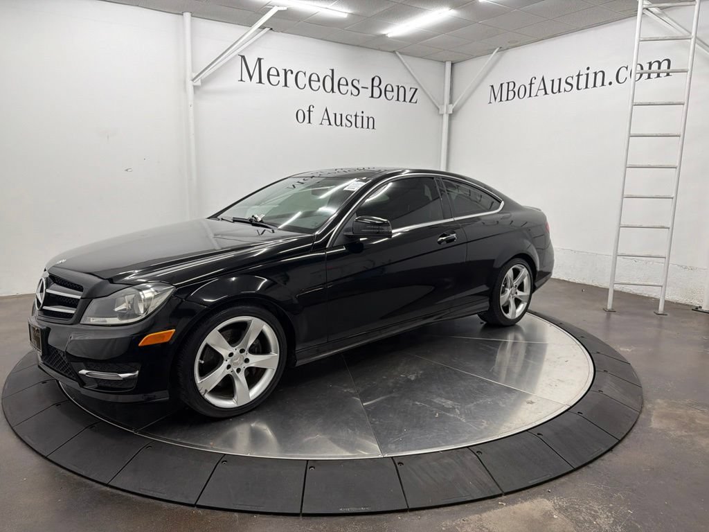 Used 2015 Mercedes-Benz C 350 Coupe image 3