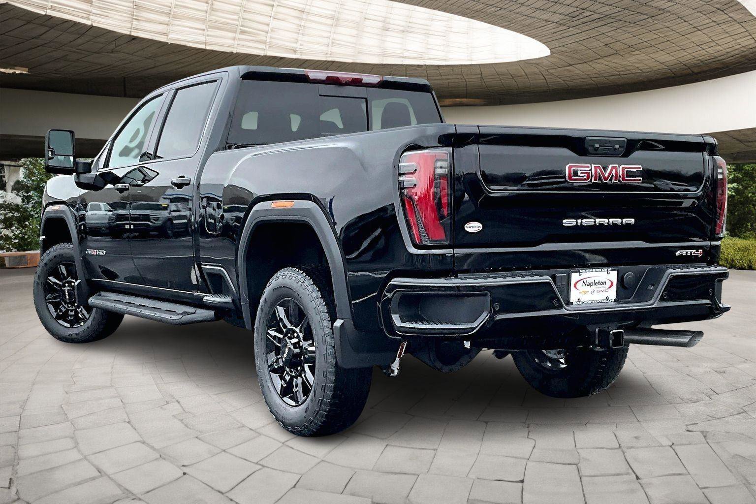 New 2026 GMC Sierra 2500 AT4 image 3