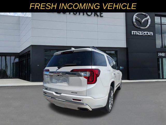 Used 2023 GMC Acadia Denali AWD/4WD image 3