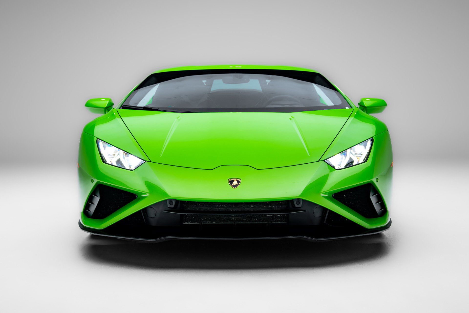 Used 2022 Lamborghini Huracan EVO RWD image 3
