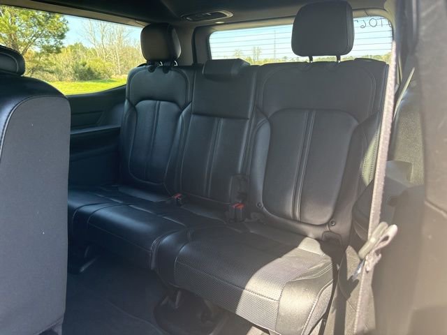 Used 2024 Jeep Wagoneer Series II w/ Flexible Seating Group AWD/4WD image 13