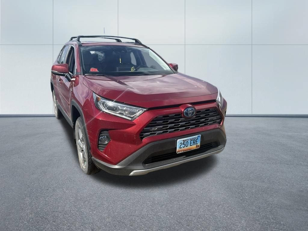 Used 2021 Toyota RAV4 Limited AWD/4WD image 2