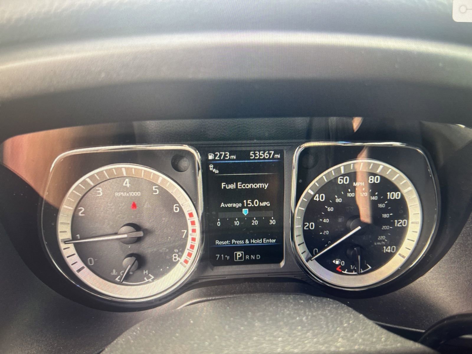 Used 2019 Nissan Titan SV w/ SV Convenience Package image 11