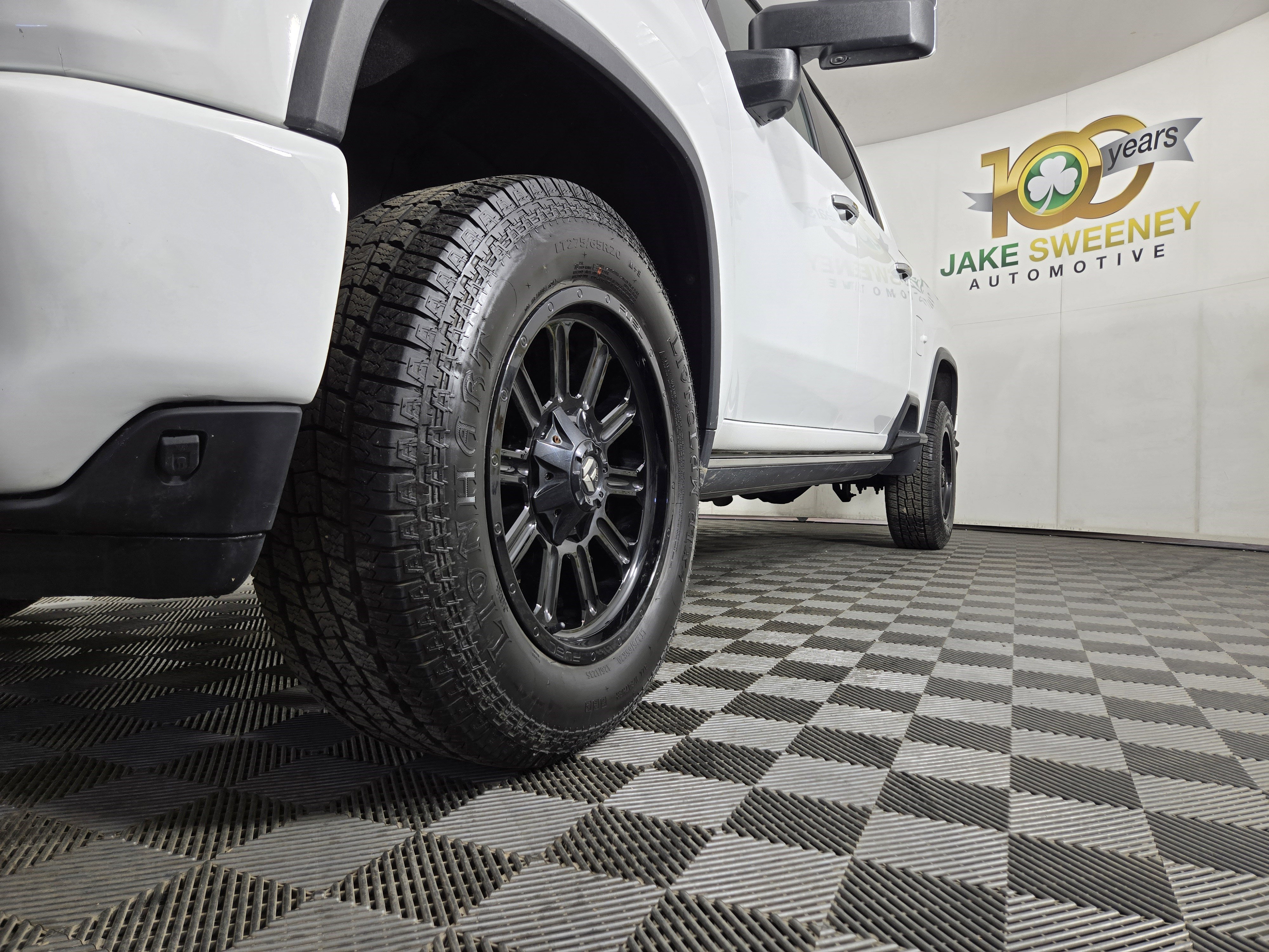 Used 2021 Chevrolet Silverado 3500 High Country w/ Z71 Off-Road Package image 40