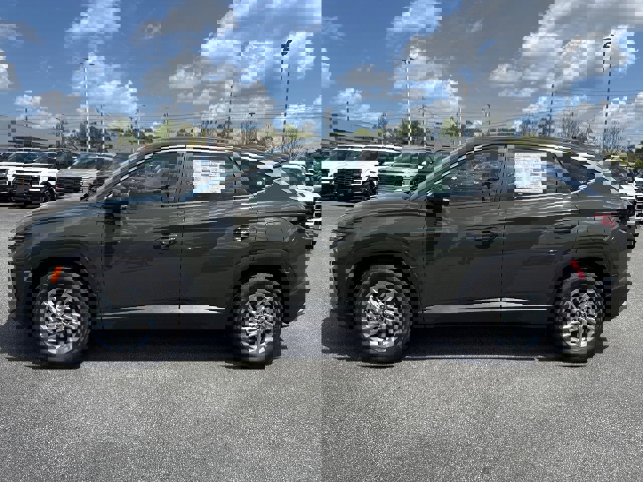 New 2026 Hyundai Tucson SE image 4