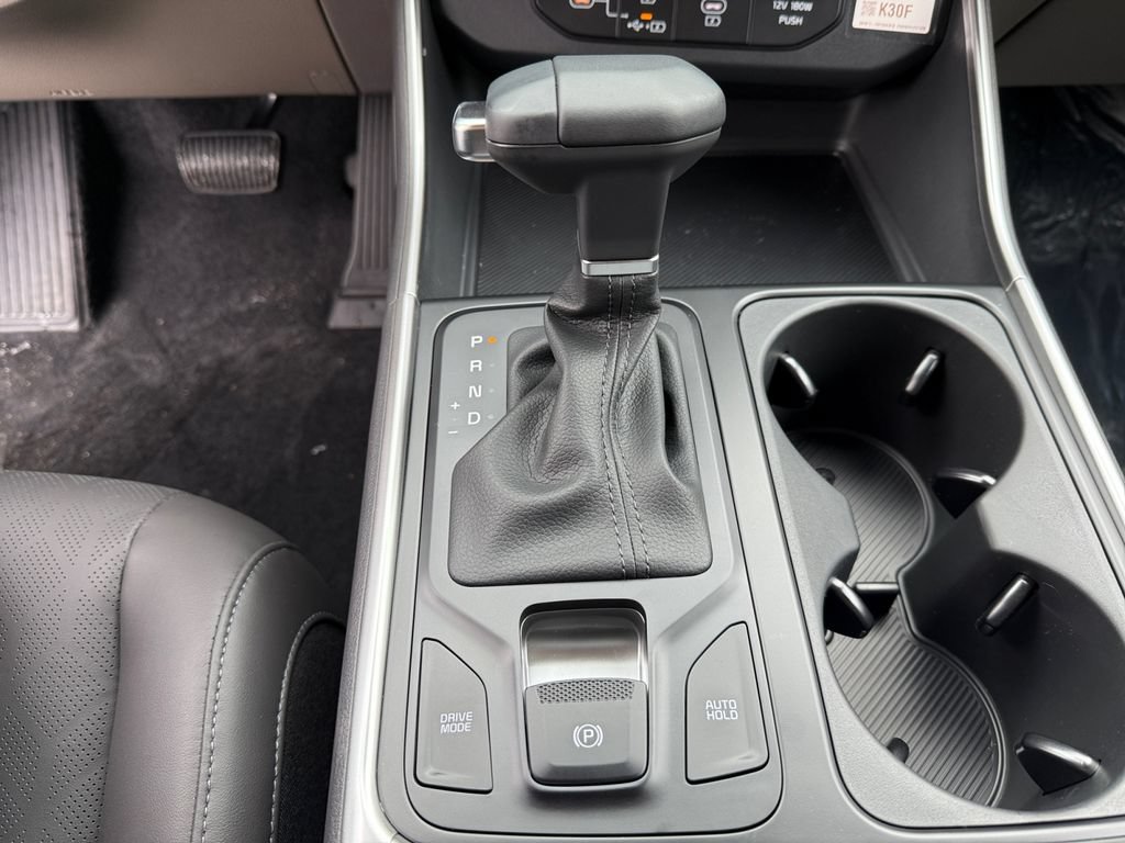 New 2026 Kia Carnival FWD image 19