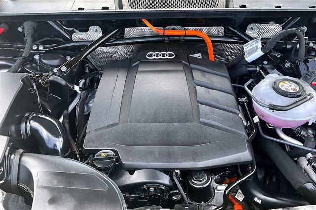 Used 2023 Audi Q5 e Premium Plus w/ Premium Plus Package AWD/4WD image 34