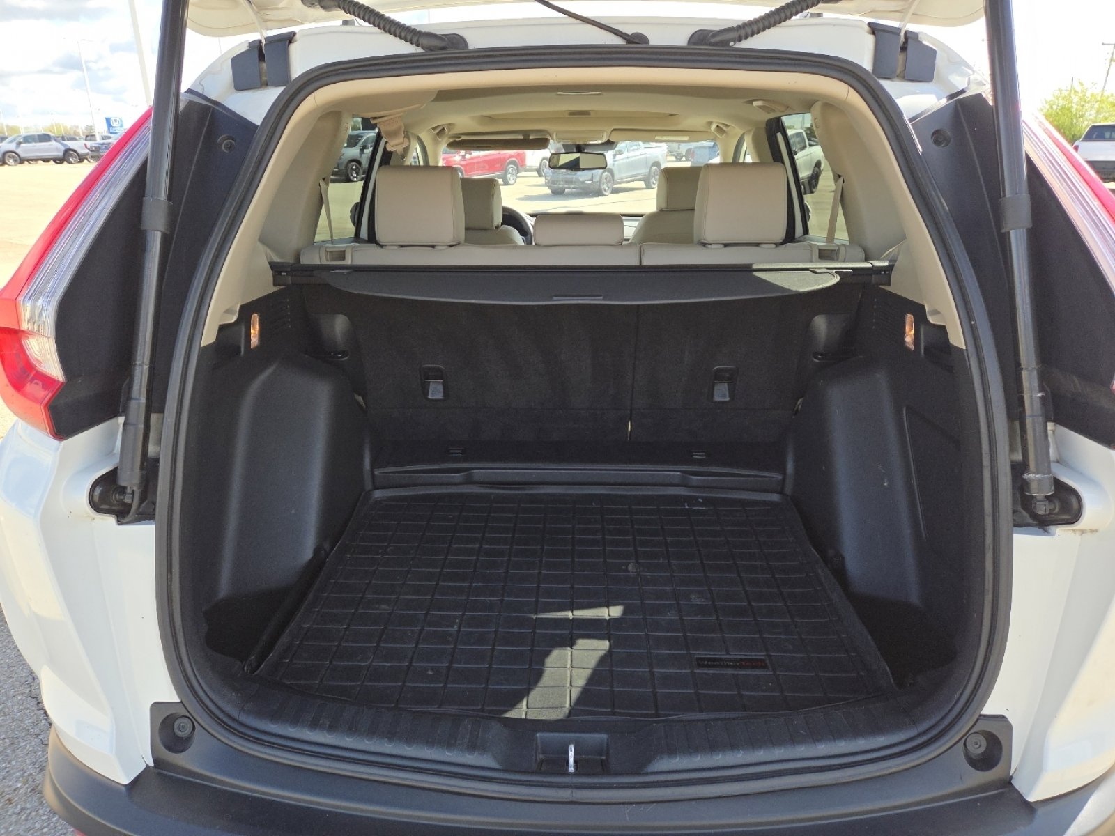 Used 2018 Honda CR-V Touring image 20