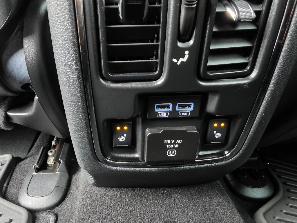 Used 2020 Jeep Grand Cherokee Limited w/ Luxury Group II image 26