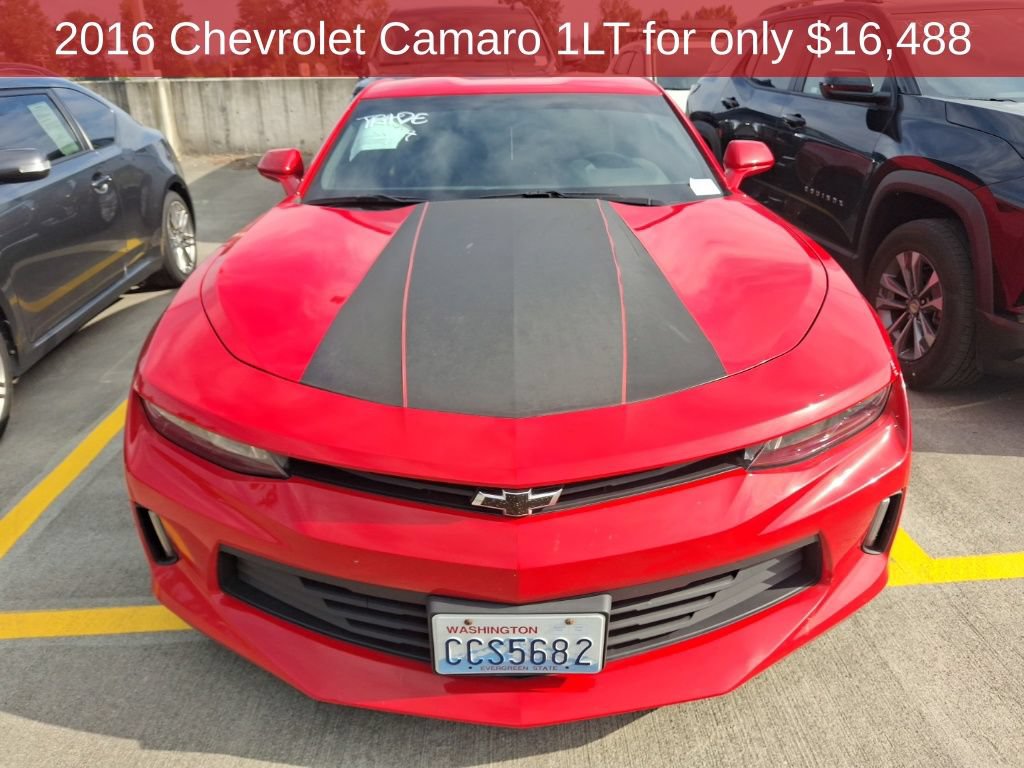 Used 2016 Chevrolet Camaro LT w/ Technology Package RWD image 3
