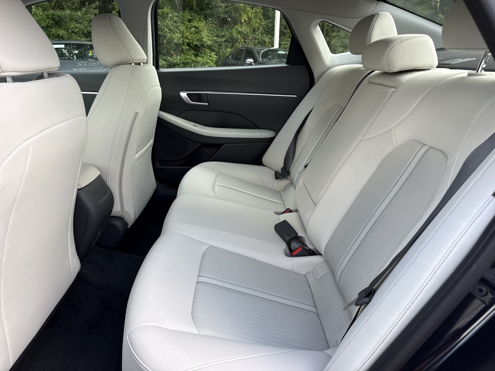 New 2026 Hyundai Sonata SEL FWD image 12