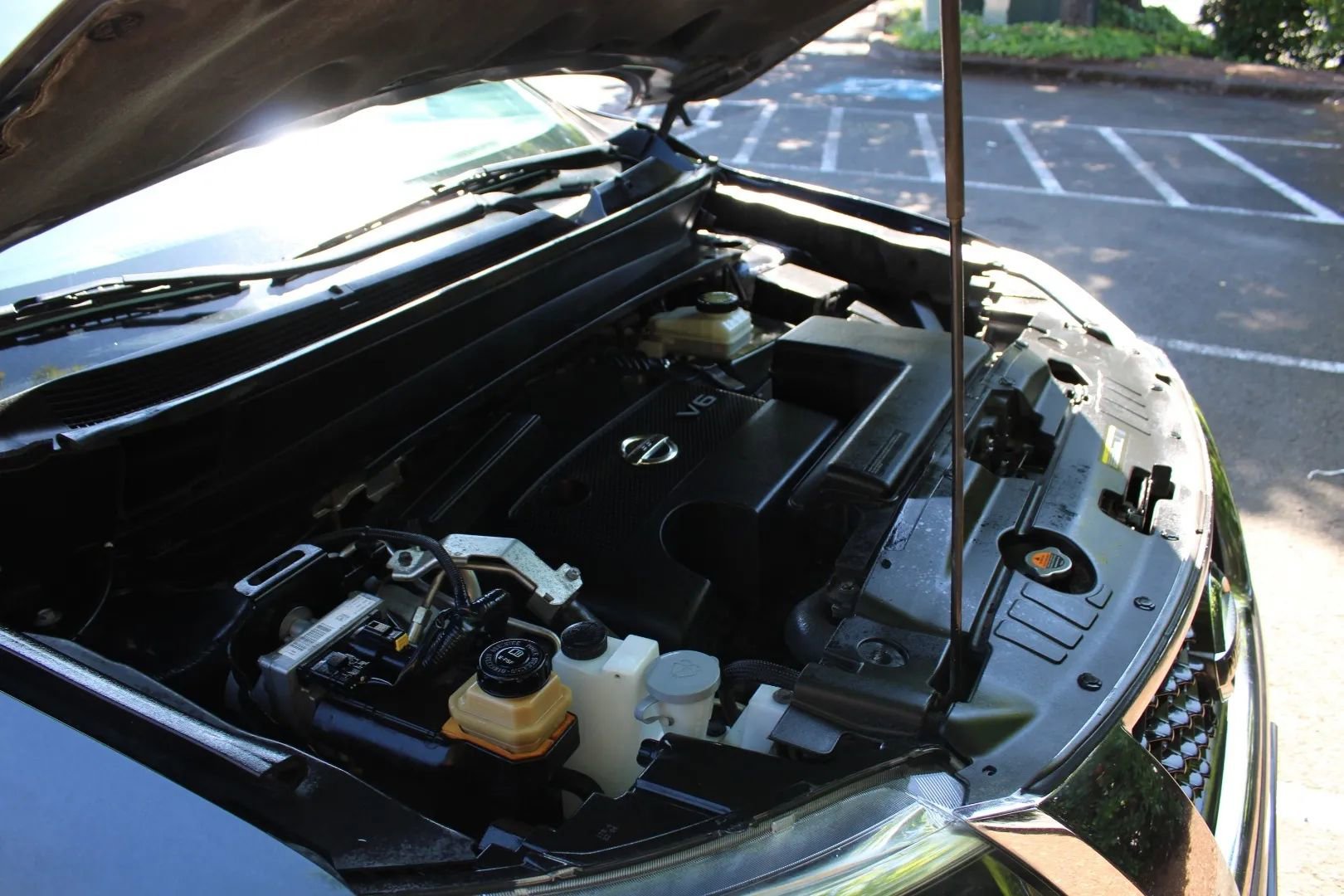 Used 2014 Nissan Pathfinder S image 29