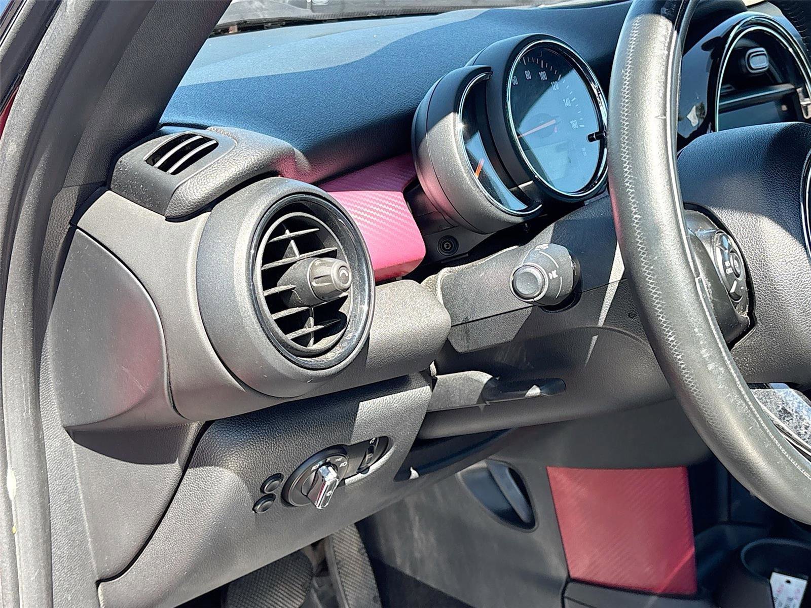 Used 2019 MINI Cooper Convertible image 10