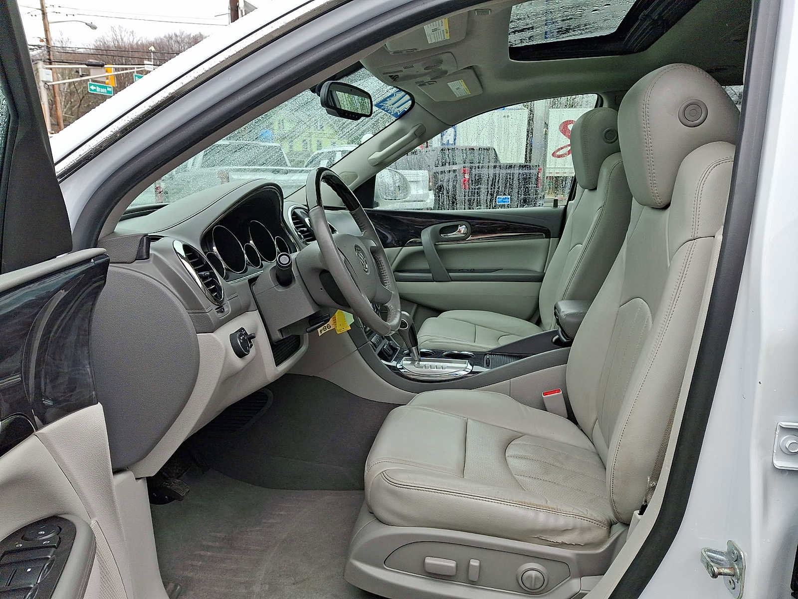 Used 2017 Buick Enclave Leather image 14