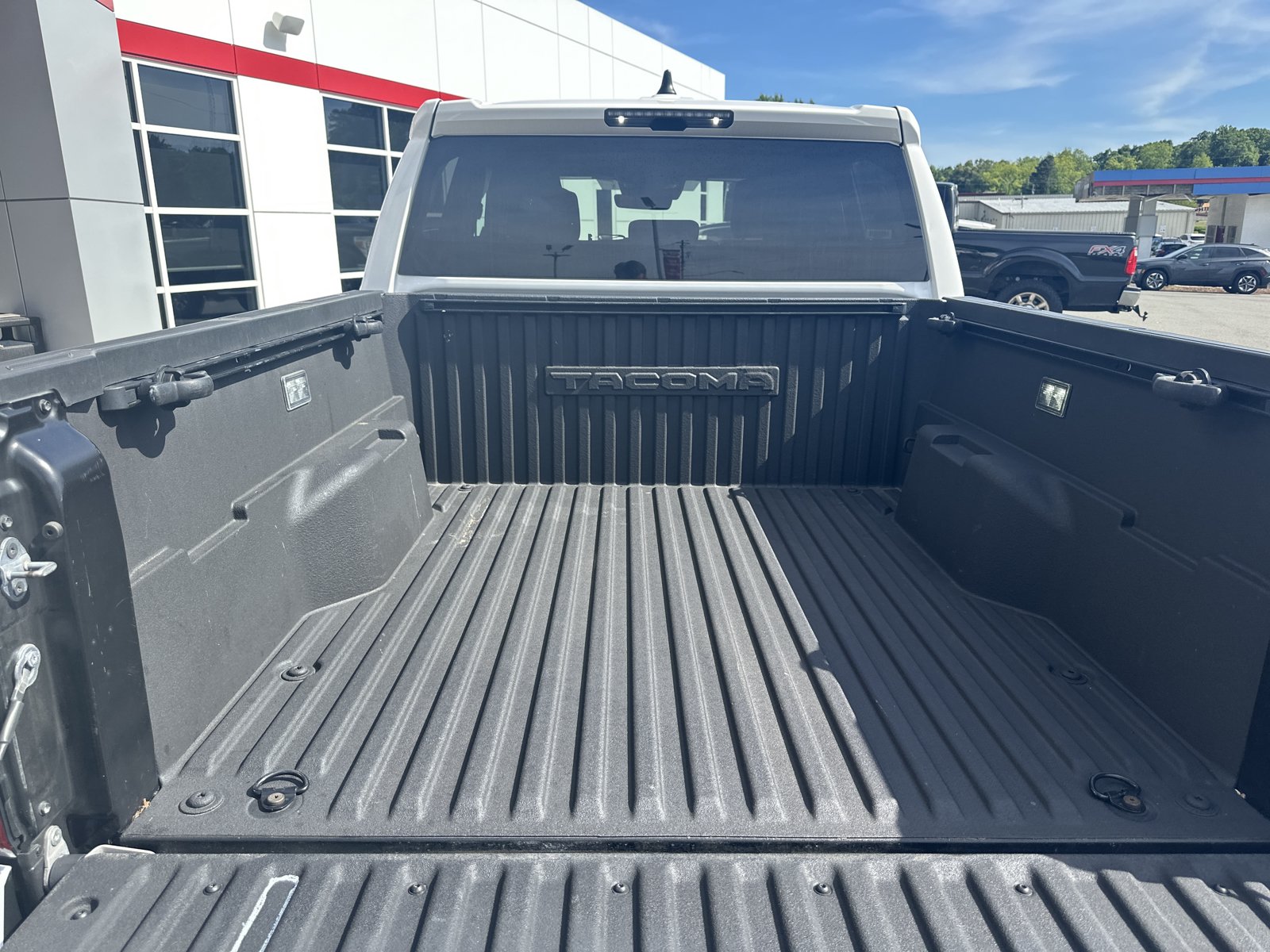 Used 2024 Toyota Tacoma TRD Off-Road AWD/4WD image 26