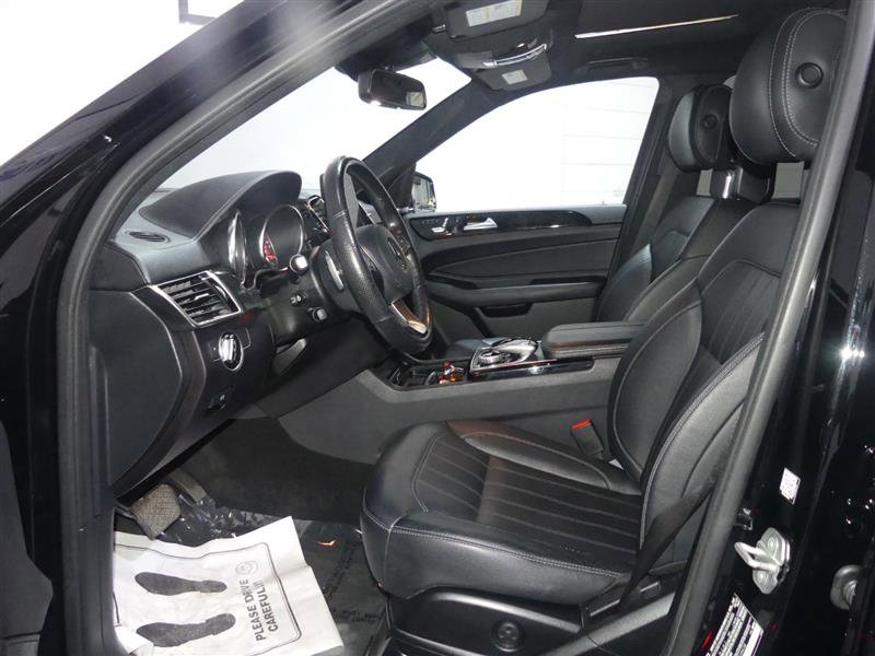 Used 2018 Mercedes-Benz GLS 450 4MATIC image 19