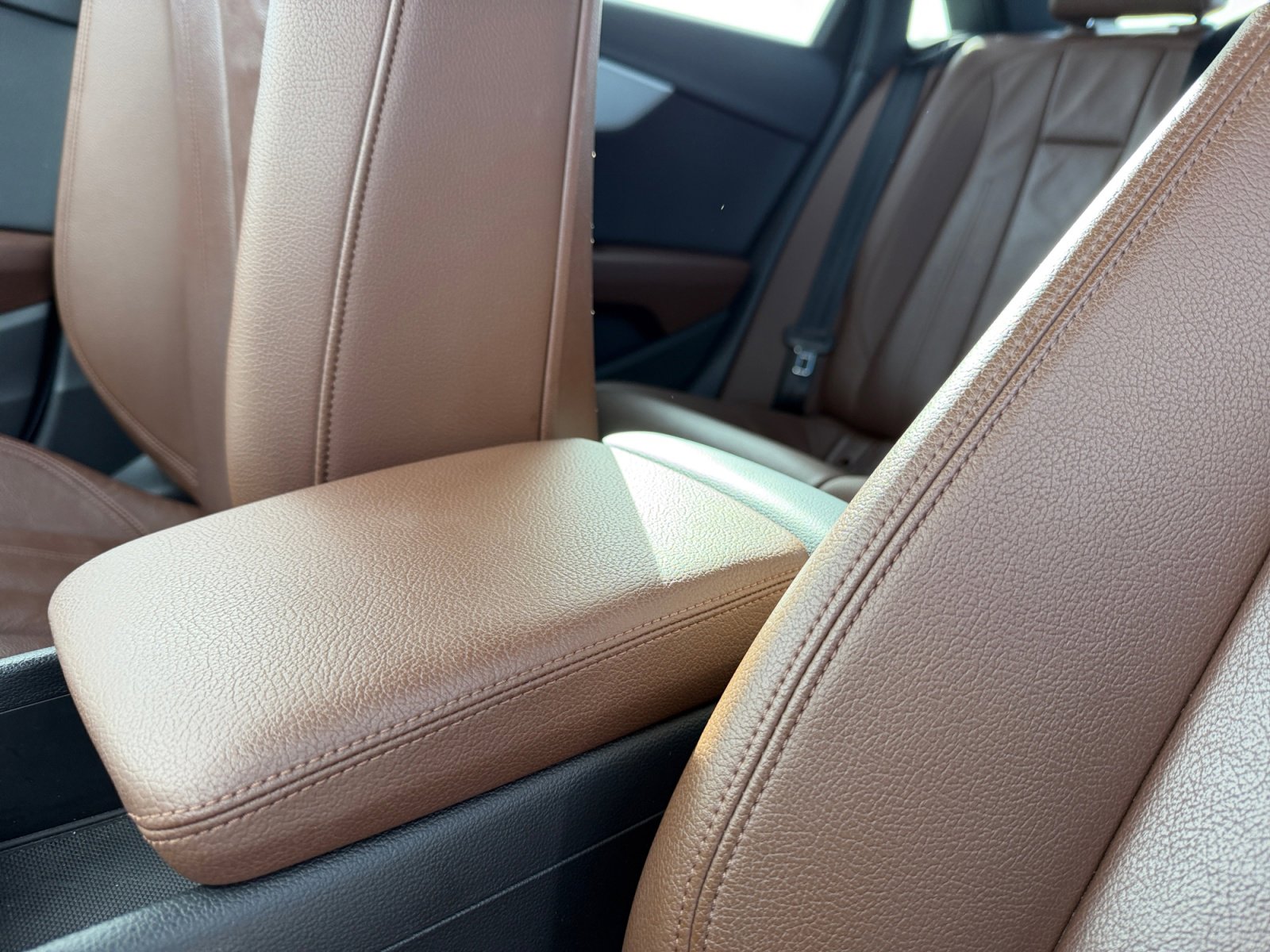 Used 2017 Audi A4 2.0T Premium w/ Convenience Package image 15