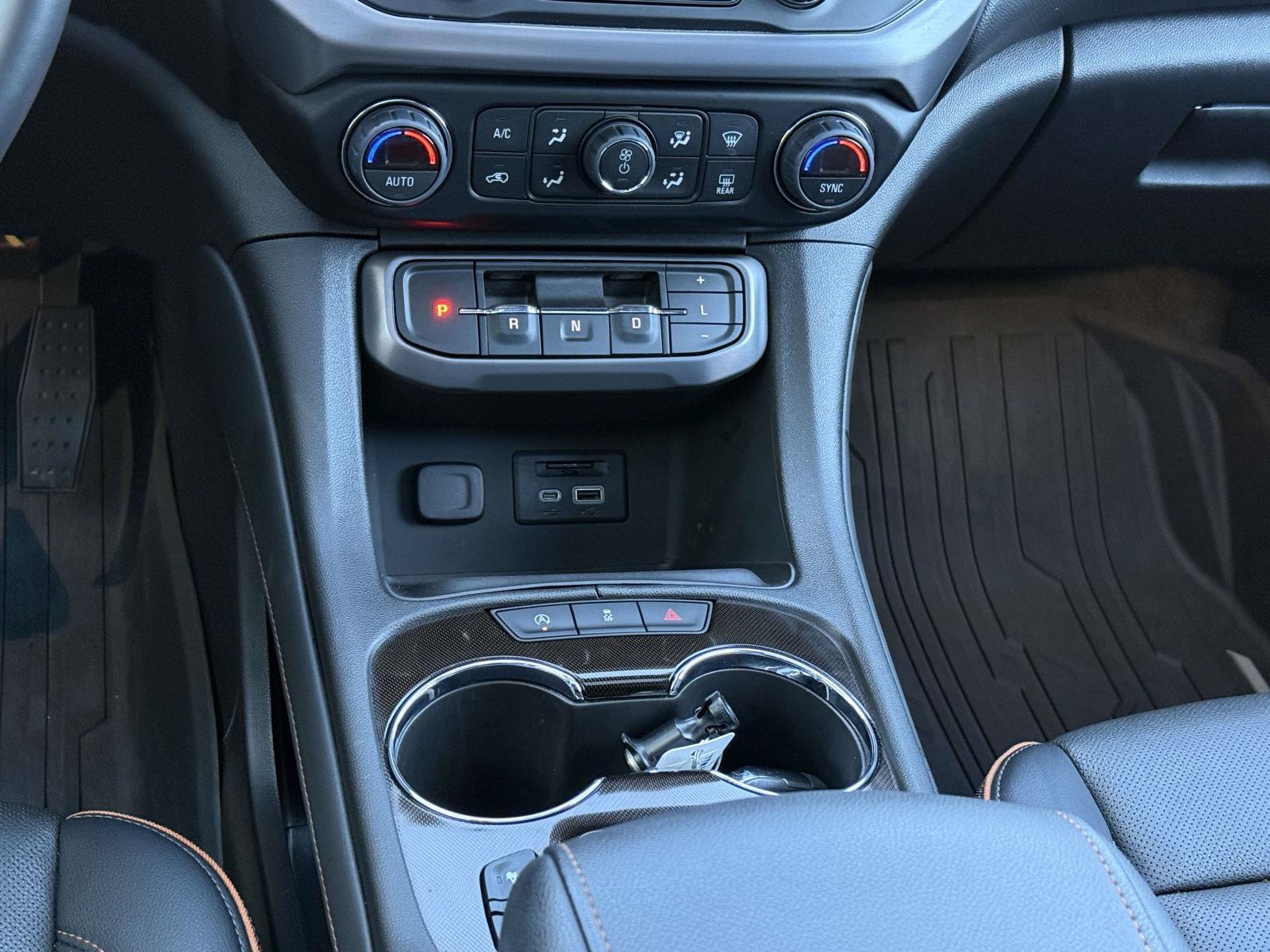 Certified 2023 GMC Acadia AT4 w/ Technology Package AWD/4WD image 20