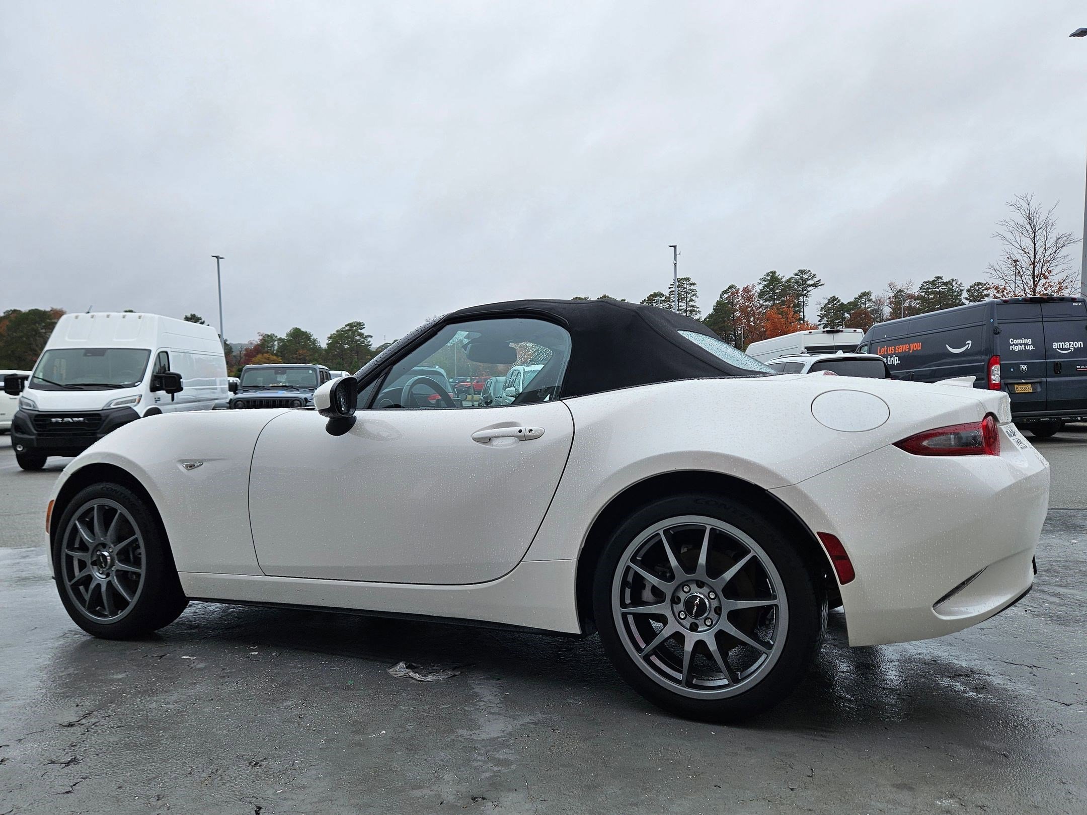 Used 2023 MAZDA MX-5 Miata Grand Touring image 5