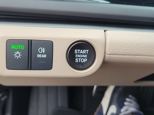 Certified 2026 Porsche Panamera 4 AWD/4WD image 35
