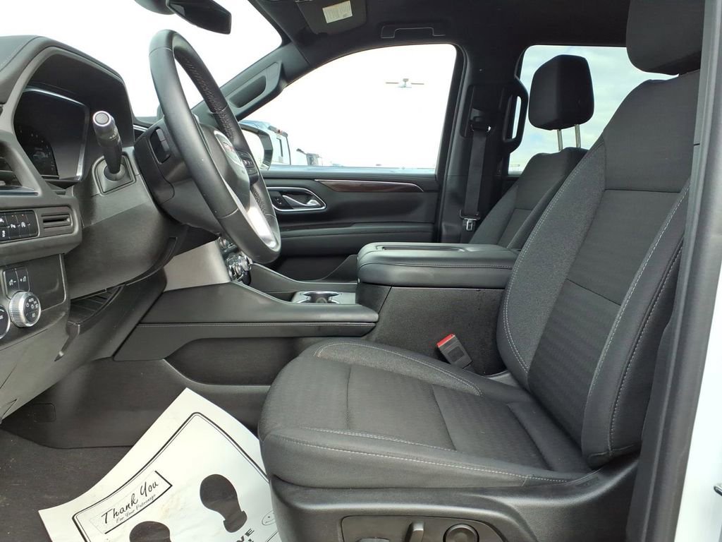 Used 2023 GMC Yukon SLE w/ Gmc Pro Safety Plus Package image 13