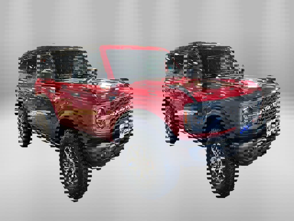 Used 2025 Ford Bronco Badlands image 40