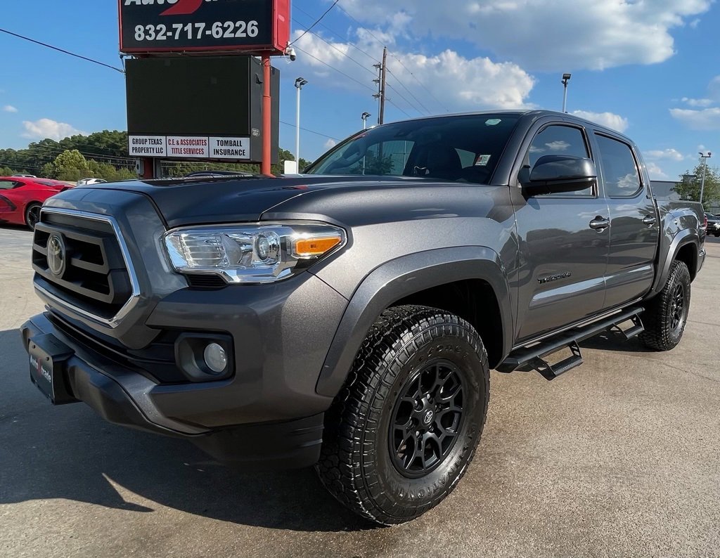 Used 2021 Toyota Tacoma SR5 image 4