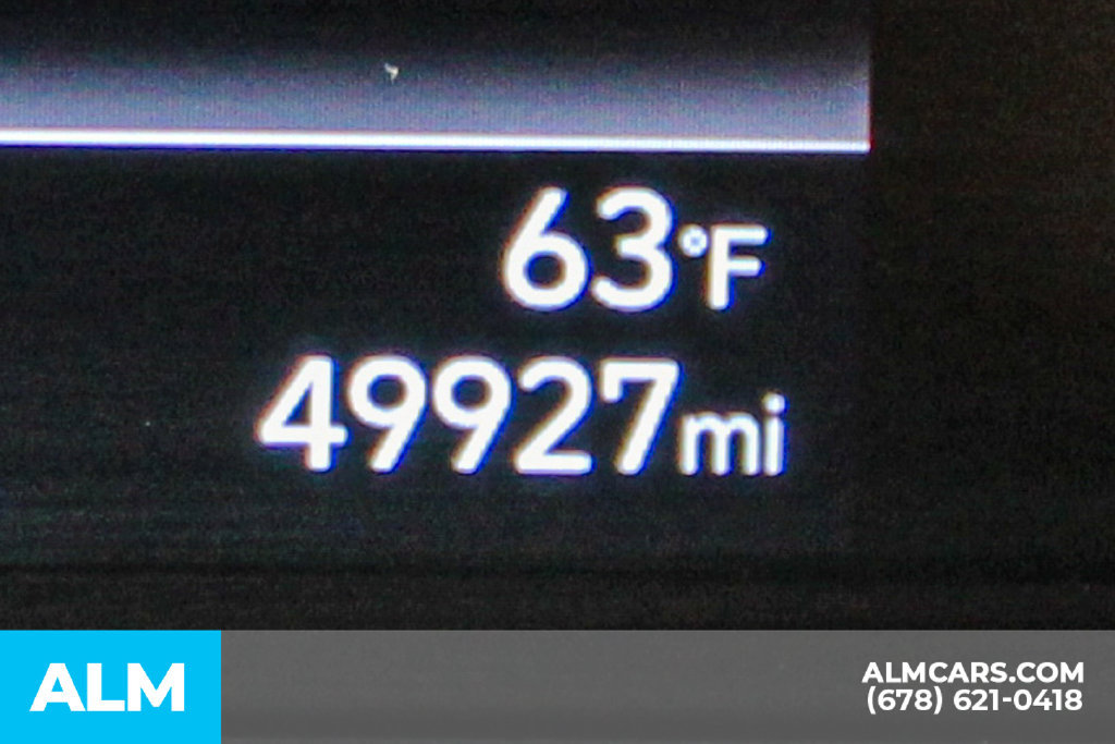 Used 2025 Hyundai Venue SEL FWD image 39