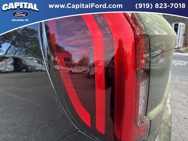 Certified 2025 Ford Expedition Max Active AWD/4WD image 14