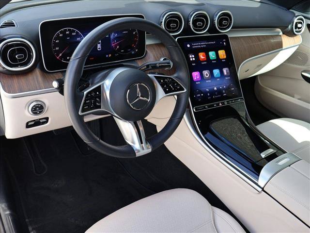 Used 2025 Mercedes-Benz C 300 4MATIC Sedan image 11