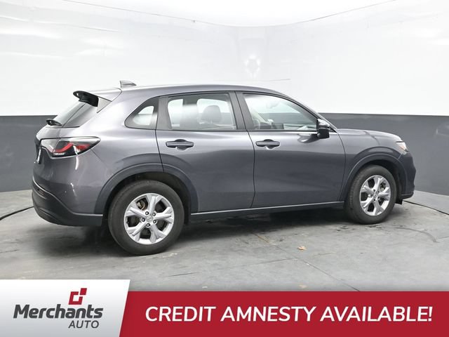 Used 2023 Honda HR-V LX image 3