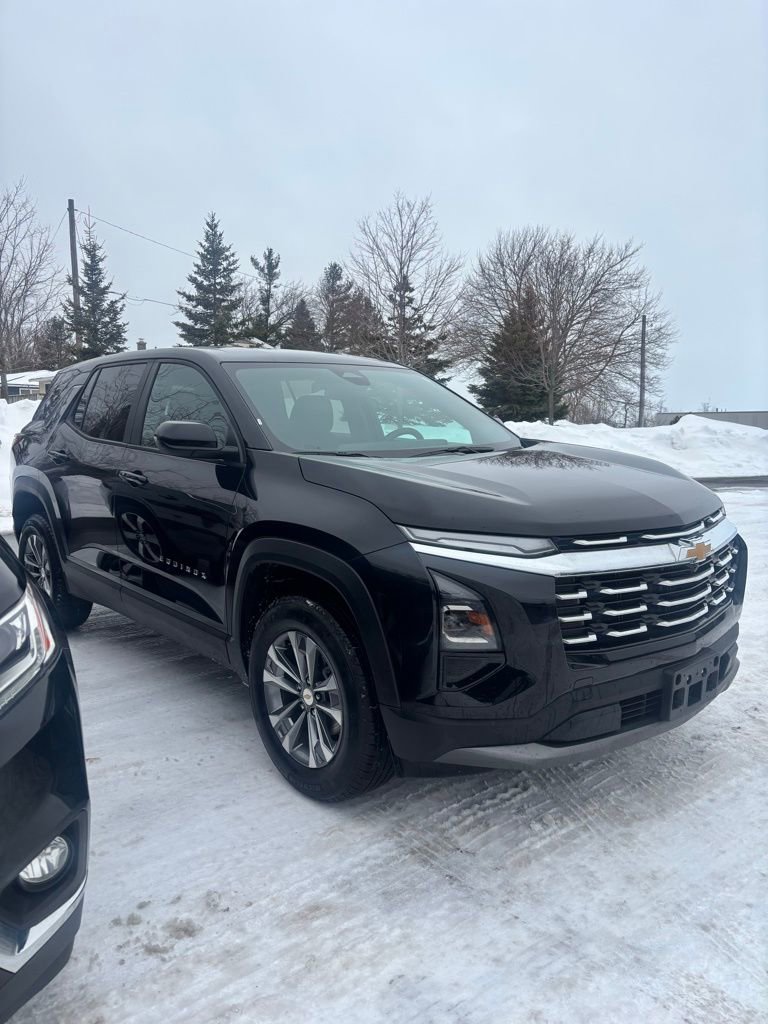 Used 2025 Chevrolet Equinox LT AWD/4WD image 21