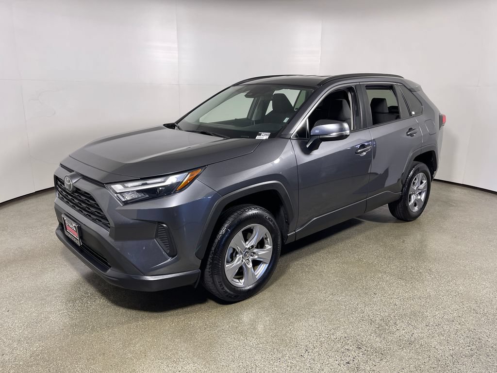 Certified 2024 Toyota RAV4 XLE FWD image 7