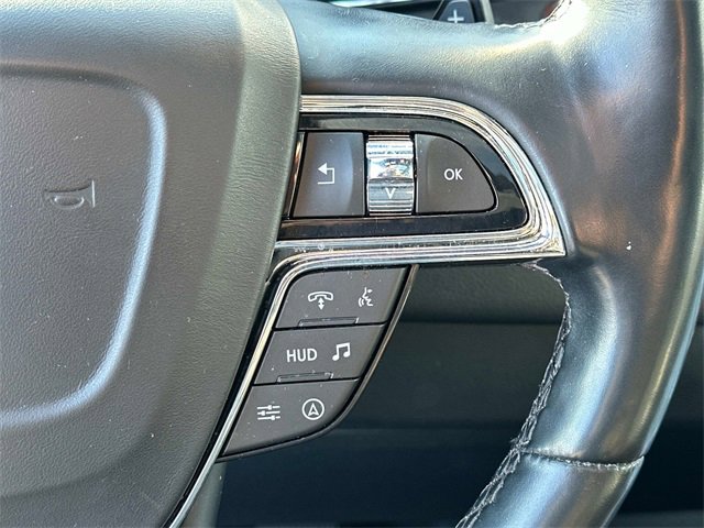 Used 2024 Lincoln Navigator L Reserve image 7